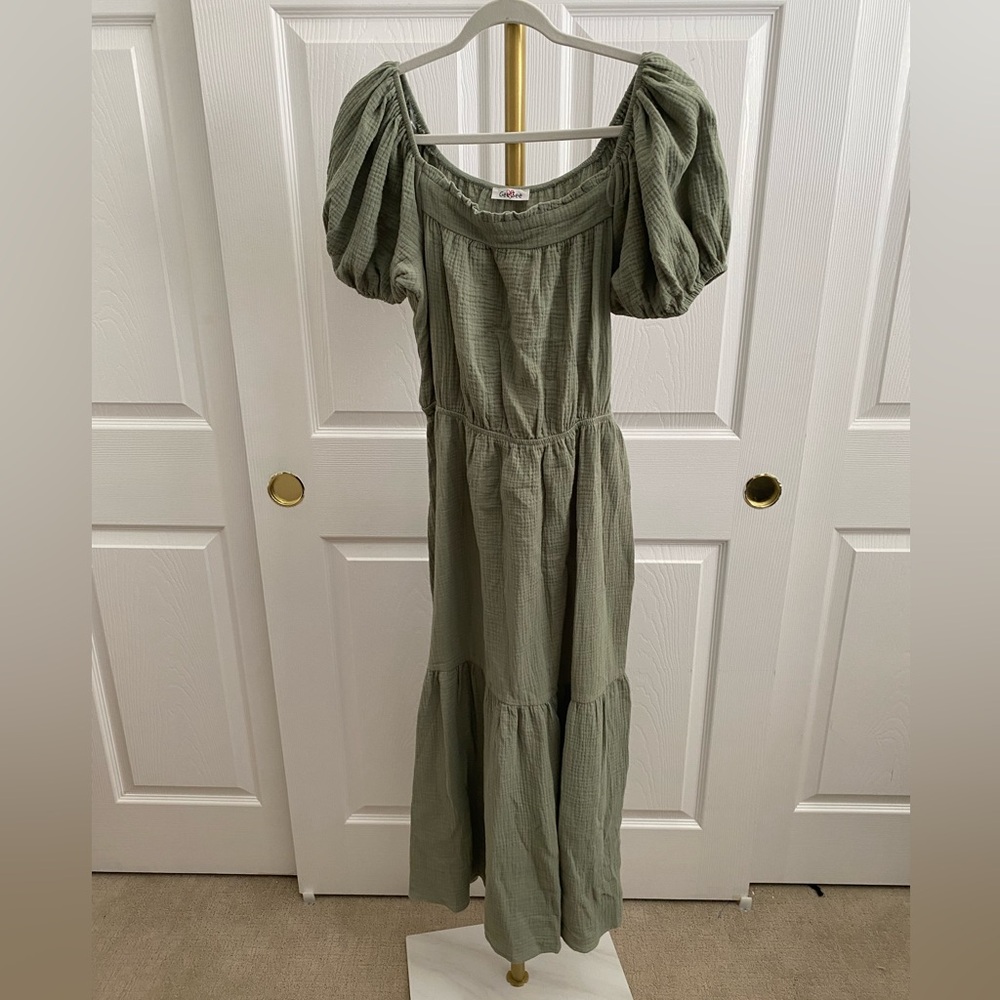 Elegant Green Maxi Dress
